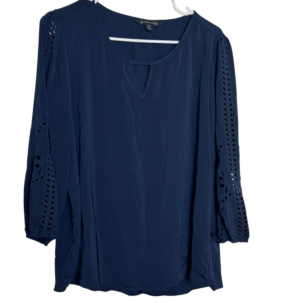 41‎ Hawthorn Navy Blue Eyelet Sleeve V-Neck Blouse Women's Size XL